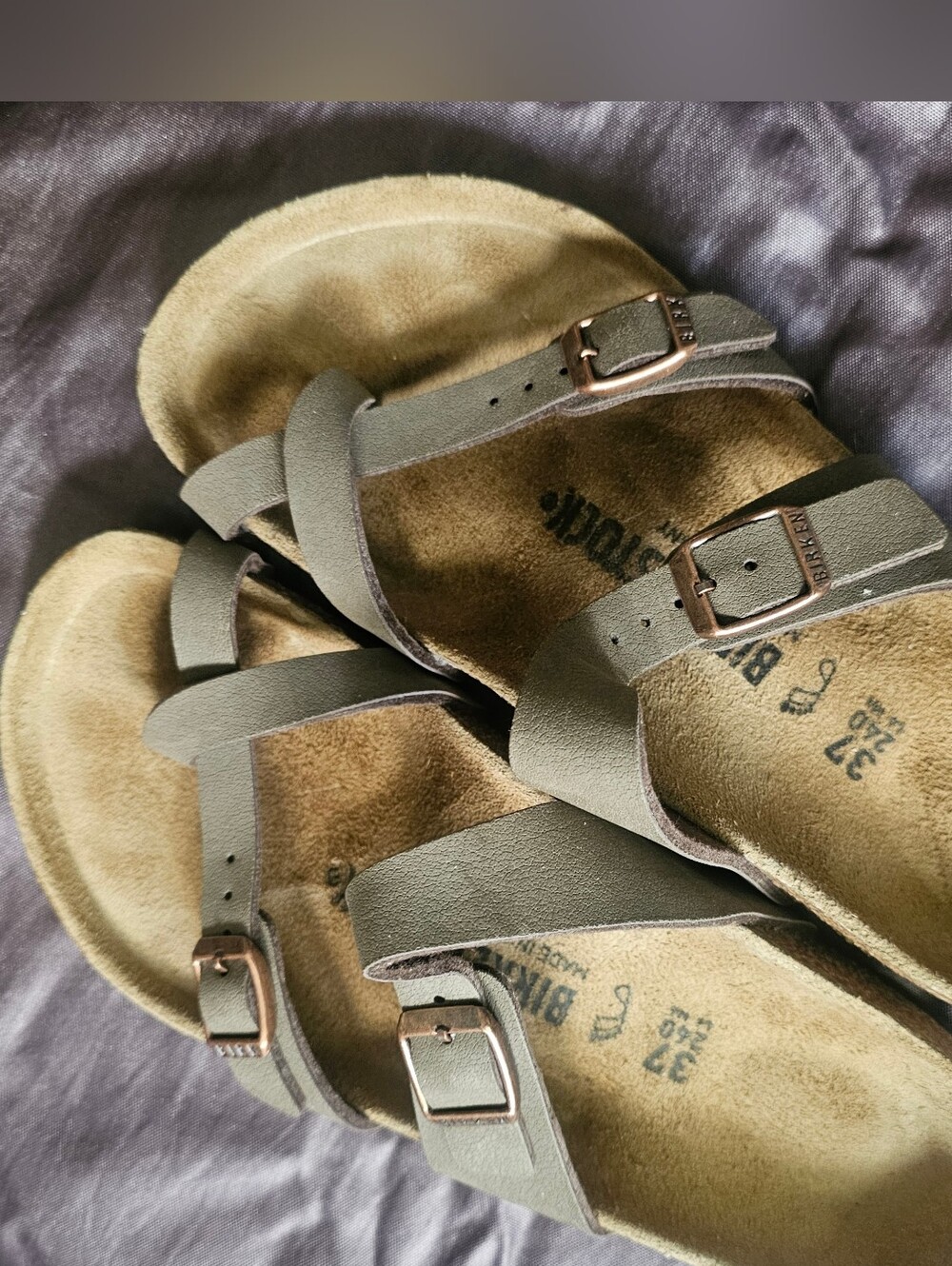BIRKENSTOCK MAYARI SANDALS - VGUC - SZ 37 REGULAR WIDTH